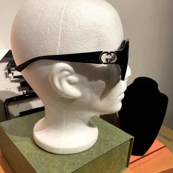 Gucci Sunglasses main image 5